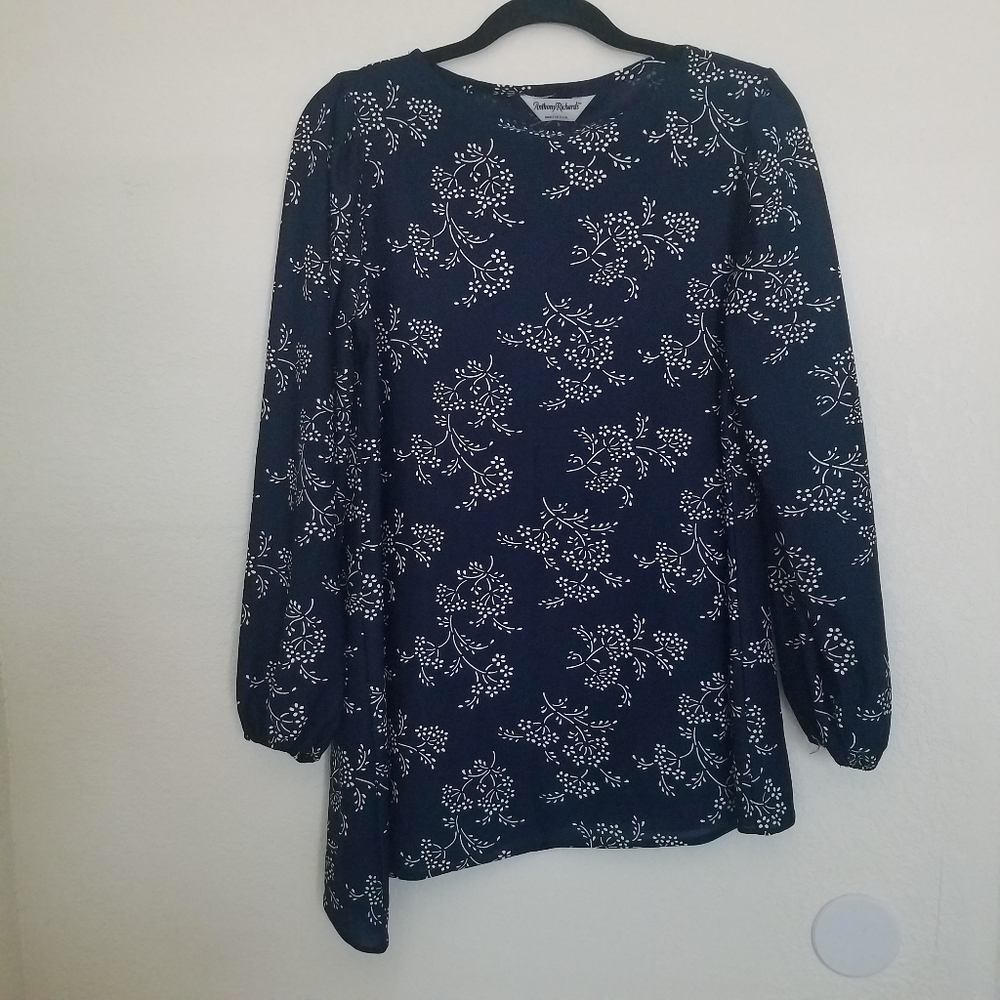 Vintage Navy Floral Puff Sleeve Blouse